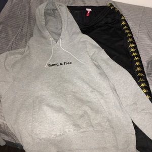 Hillsong young & free hoodie